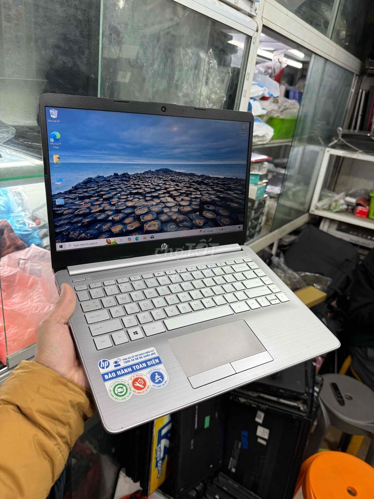 HP 240g8 i3 1035G1 8G 256G 14 inch Bạc