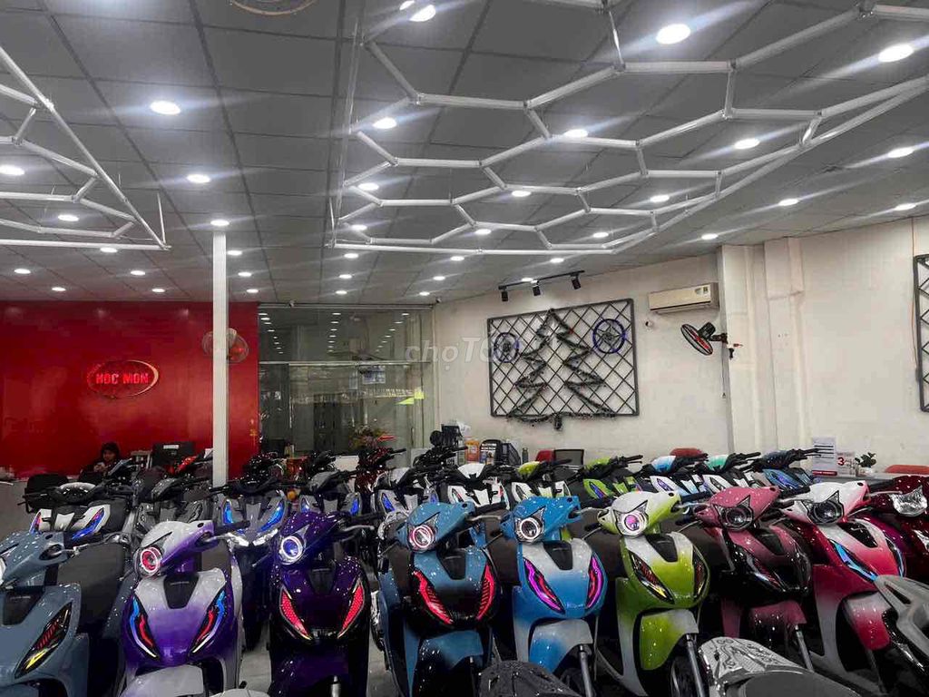 Xã kho bán gấp Vision 50CC-110CC đủ màu. Mua bán Xe máy tại Quận 12 Tp Hồ Chí Minh được đăng bởi Thanh Hằng hình 9