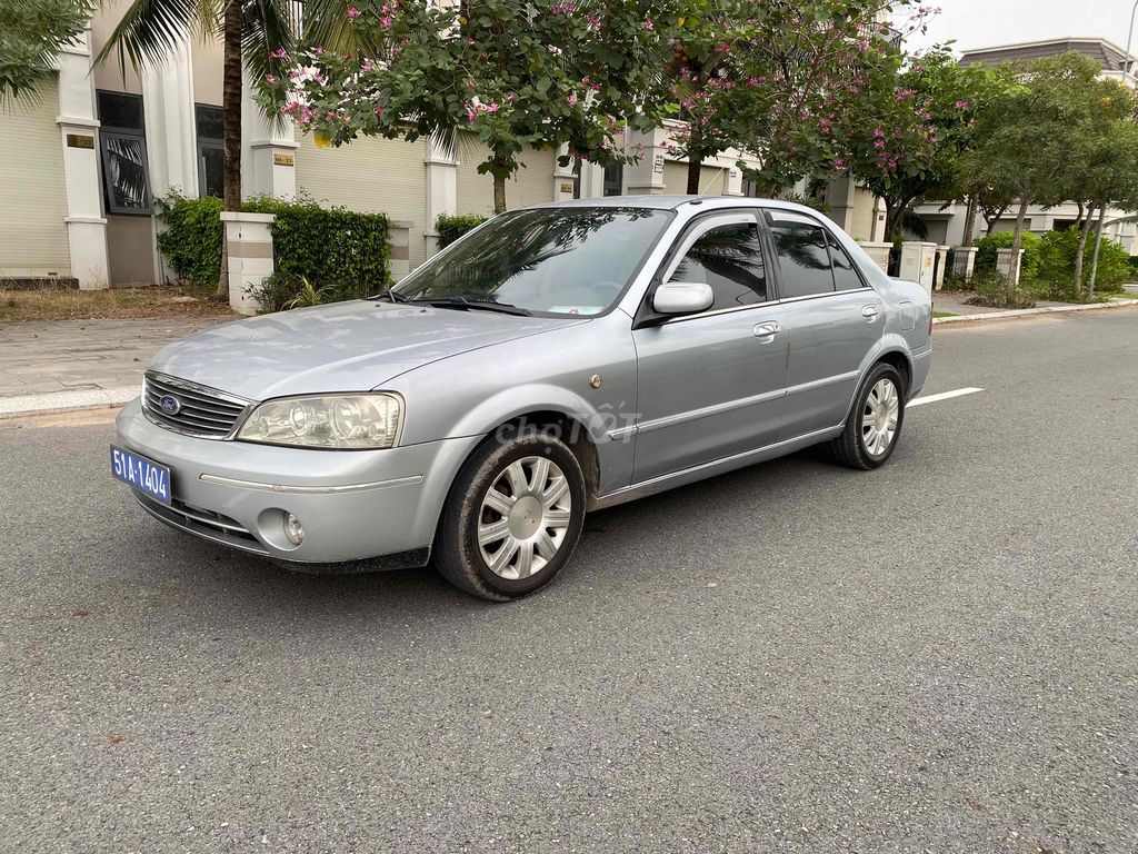 Ford Laser 2004 GHIA số sàn ( cực đẹp ) một chủ