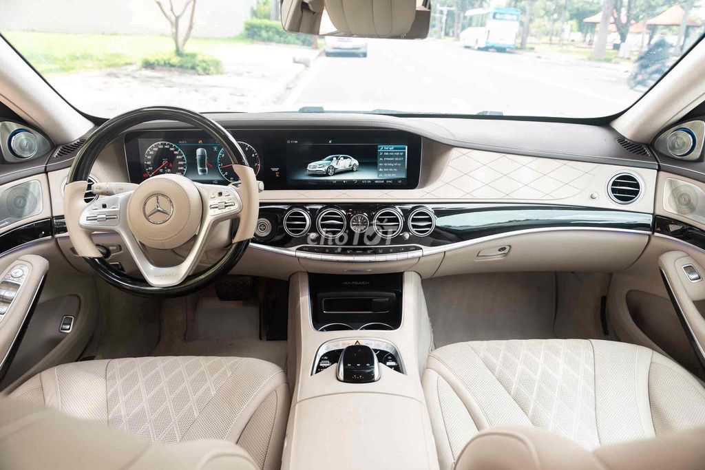 Mercedes - Maybach S450 model 2018 - Hỗ Trợ Vay. Mua bán Ô tô tại Quận 1 Tp Hồ Chí Minh được đăng bởi Long Anh Auto hình 3
