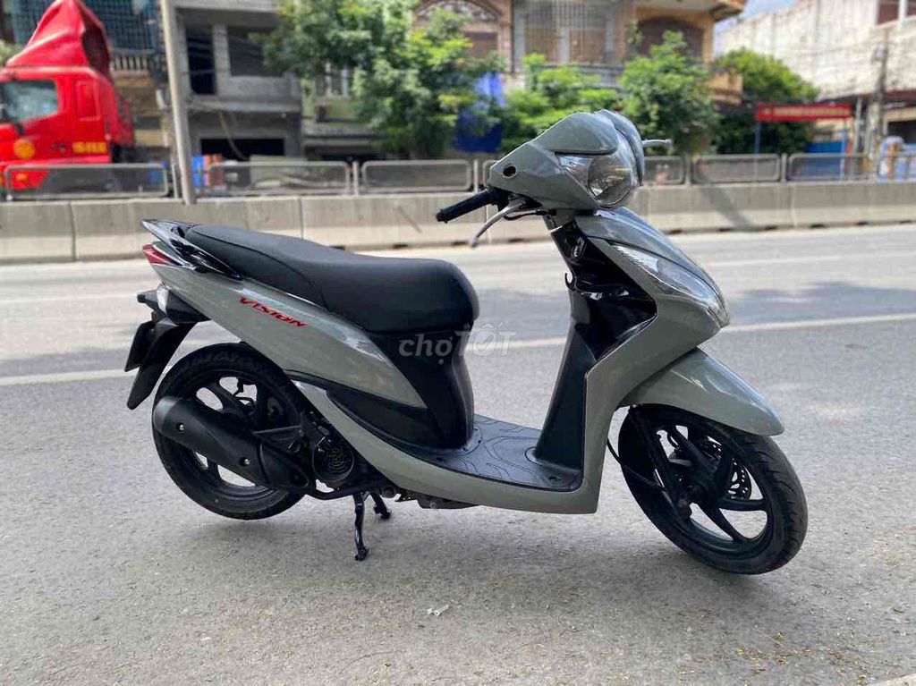 Honda vision đời cao zin đẹp như hình. Mua bán Xe máy tại Quận Hồng Bàng Hải Phòng được đăng bởi Ly  hình 2