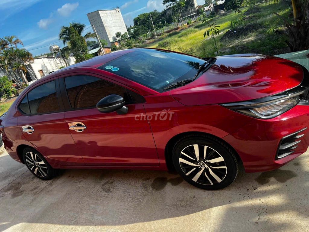 Honda City 2023  - 11000 km