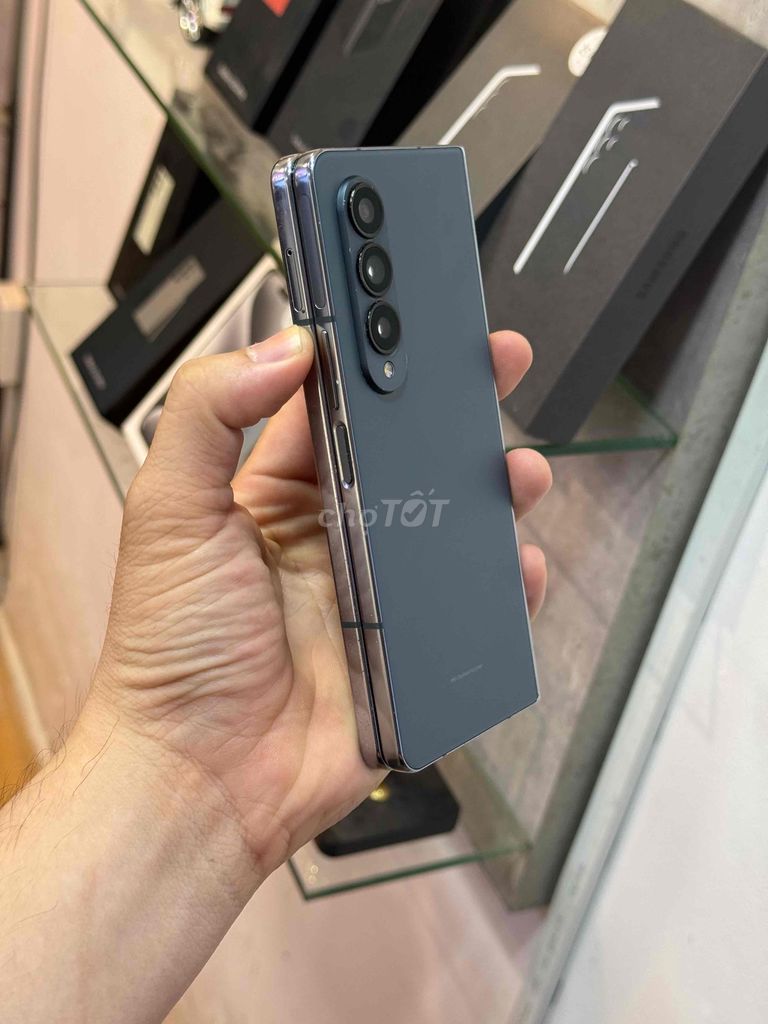 Samsung Galaxy Z Fold4 Xám. Mua bán Điện thoại tại Quận 3 Tp Hồ Chí Minh được đăng bởi 2 Hand STORE  hình 1