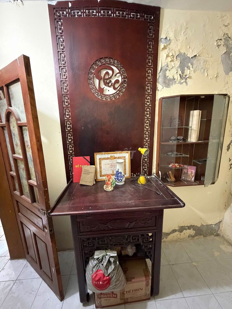 Bàn thờ Gỗ Nâu Truyền thống, và một số đồ gỗ. Mua bán Nội thất, đồ gia dụng khác tại Quận Đống Đa Hà Nội được đăng bởi Hằng Hoàng hình 1