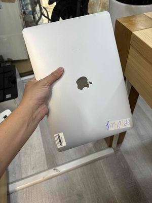 Macbook Pro 13" 2018 bypass
