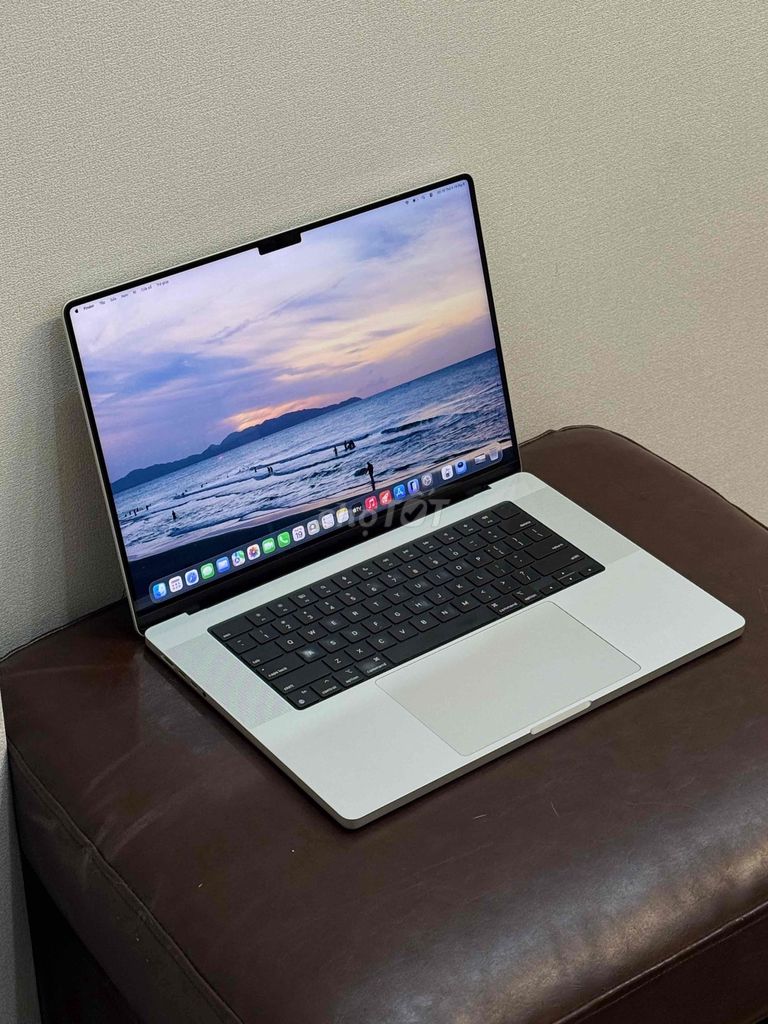 Macbook Pro M3 MAX 16' 64GB/2TB Pin 98% đẹp keng. Mua bán Laptop tại Quận 10 Tp Hồ Chí Minh được đăng bởi ThinhMac 2HAND hình 1