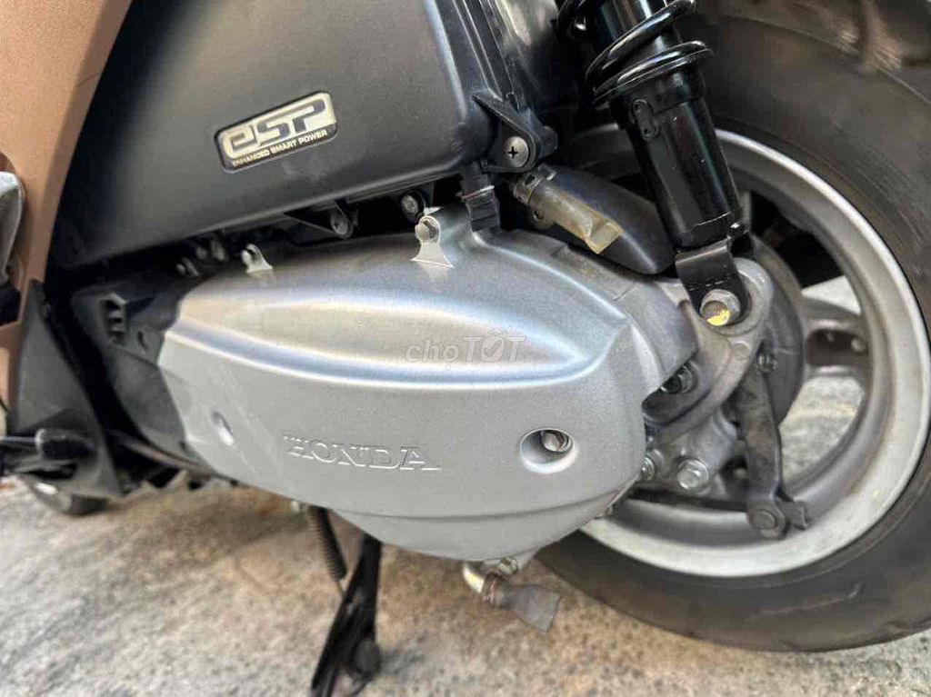 Honda Lead 125 Fi màu vàng kem đời 2017  bst 99. Mua bán Xe máy tại Quận 11 Tp Hồ Chí Minh được đăng bởi nguyenxuanthinh quận tân phú  hình 6