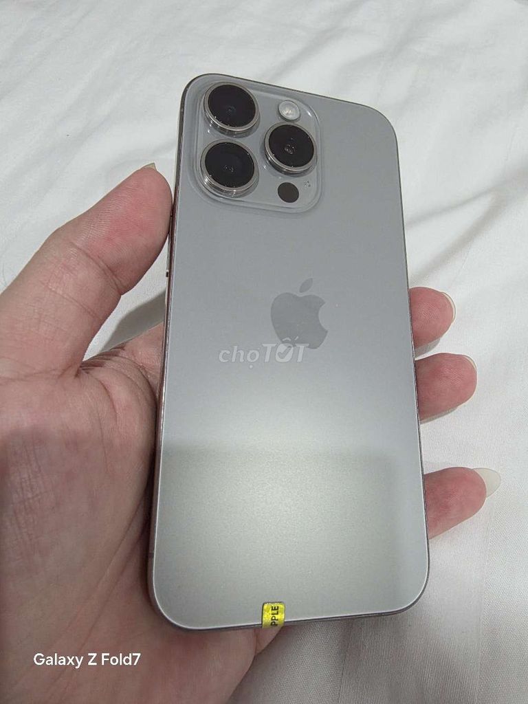 Apple iPhone 15 Pro 128GB Titan 86% pin. Mua bán Điện thoại tại Quận Phú Nhuận Tp Hồ Chí Minh được đăng bởi Khờ dại hình 1