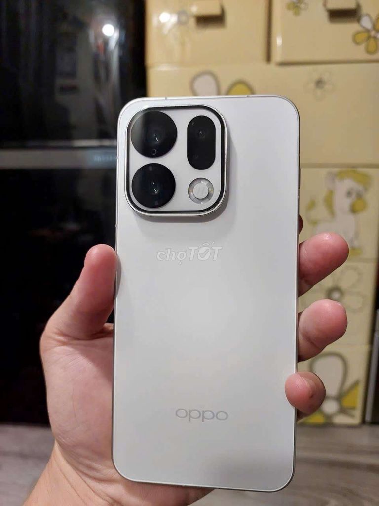 Oppo Find X9(12/256)likenew fullbox có gl. Mua bán Điện thoại tại Quận 5 Tp Hồ Chí Minh được đăng bởi Strawberry Táo hình 1