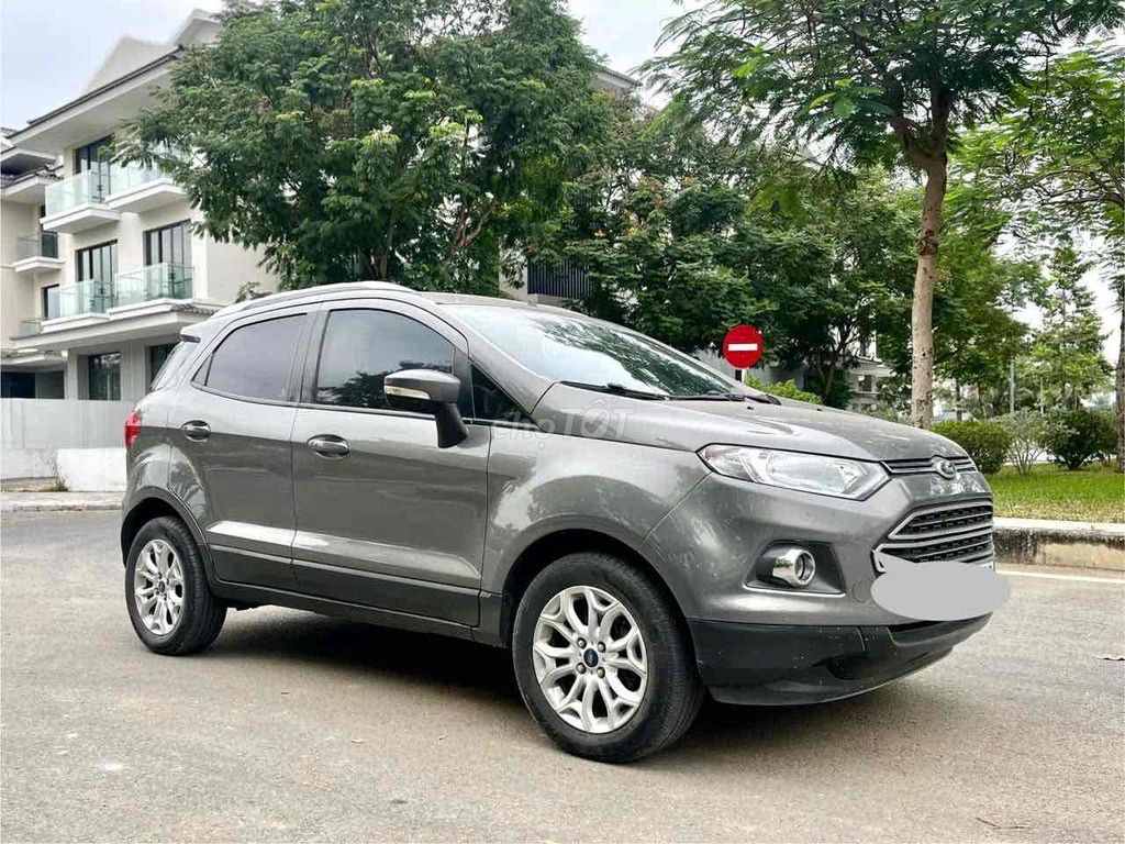 Ford EcoSport 2015 1.5L Titanium AT - 10698 km