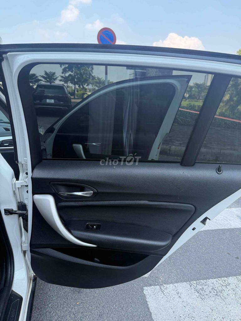 BMW i3 2013 - 132000 km. Mua bán Ô tô tại Quận 7 Tp Hồ Chí Minh được đăng bởi Gia Bảo  hình 9