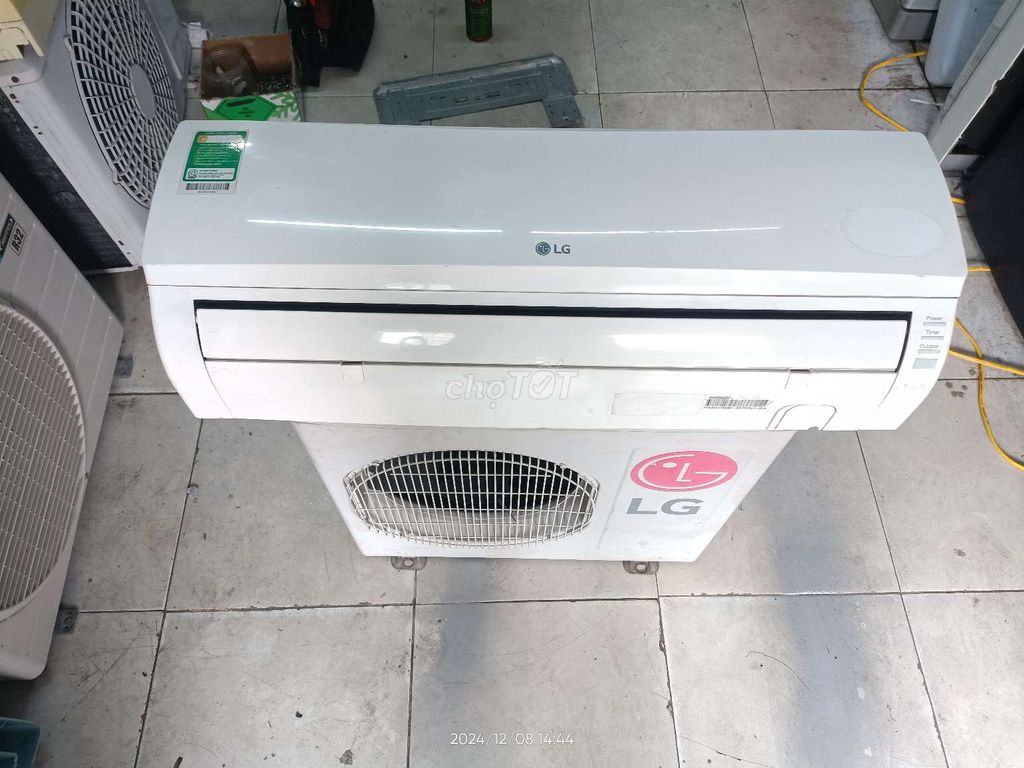 Máy lạnh LG 1hp Bao lắp đặt tặng ống đồng