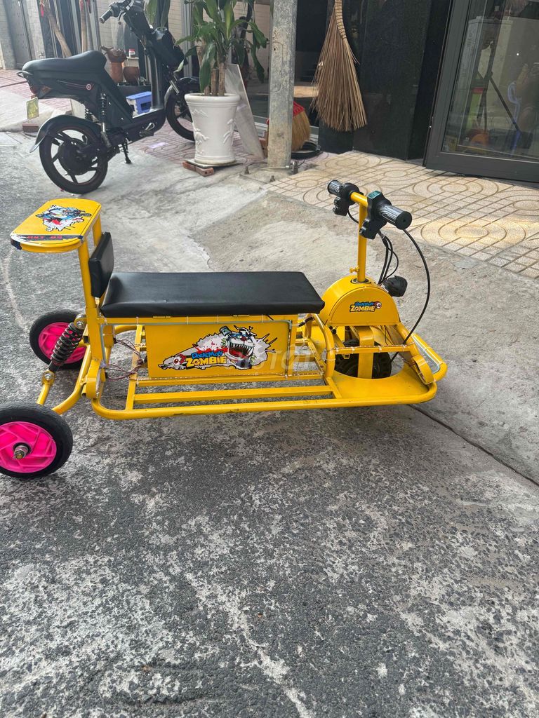 Bán xe điện 3 bánh cho trẻ em mua mới 4t5 bán rẻ 3. Mua bán Mẹ và bé tại Quận 11 Tp Hồ Chí Minh được đăng bởi hùng hình 1