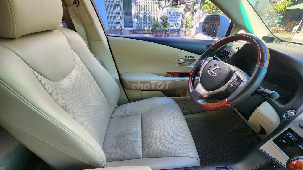 Lexus RX 2010 450h - 120000 km. Mua bán Ô tô tại Thành phố Thủ Đức Tp Hồ Chí Minh được đăng bởi Hoang Giang Phan hình 8