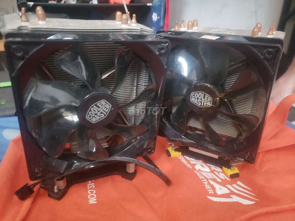 Tản nhiệt khí Cooler Master T400i Đen. Mua bán Phụ kiện (Màn hình, Chuột...) tại Quận 7 Tp Hồ Chí Minh được đăng bởi Triều Nguyễn Huỳnh Đông hình 1