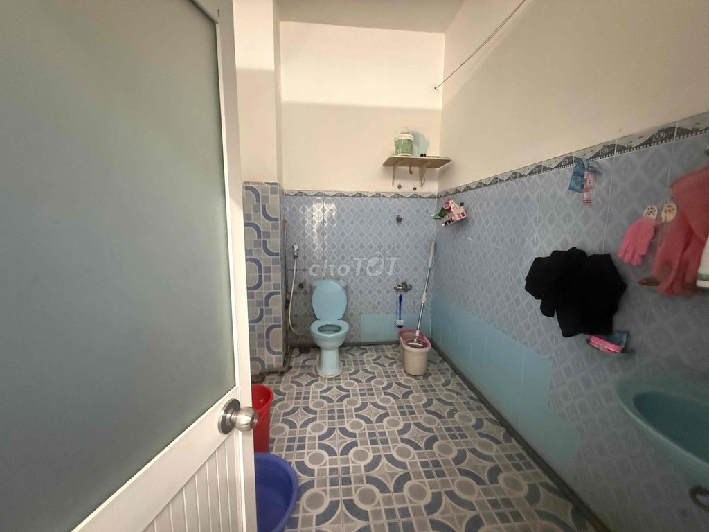 Cho thuê CHDV Đường Liên Phường, Phường Phước Long. Dt: 125m2/20 Triệu