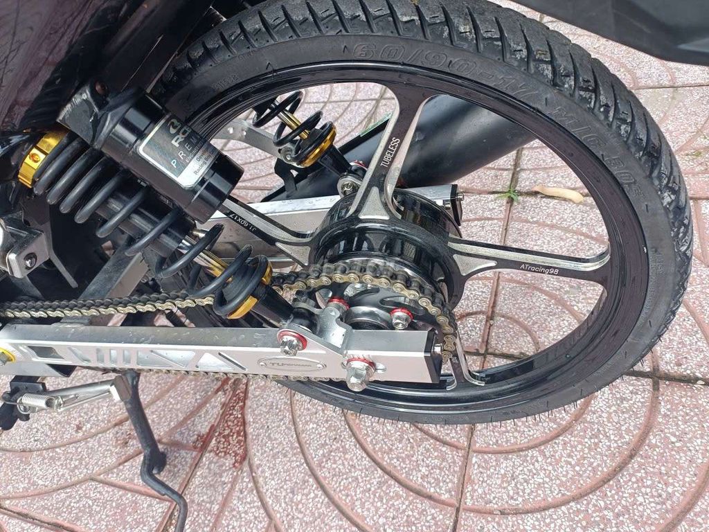 Sirius 50 kiễng hết chỗ chê. Mua bán Xe máy tại Thành phố Cao Lãnh Đồng Tháp được đăng bởi Vinh Quang  hình 6