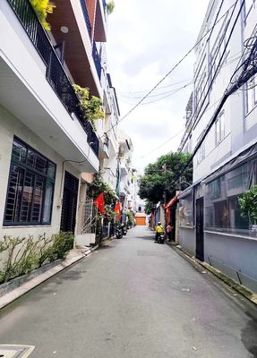 Nhà 4 Tầng - Gần Bắc Hải - ngang 4,4m -Nở Hậu -2 căn ra HXH -Nhỉnh 4T. Mua bán nhà ở tại Quận Tân Bình Tp Hồ Chí Minh được đăng bởi Thanh Tân