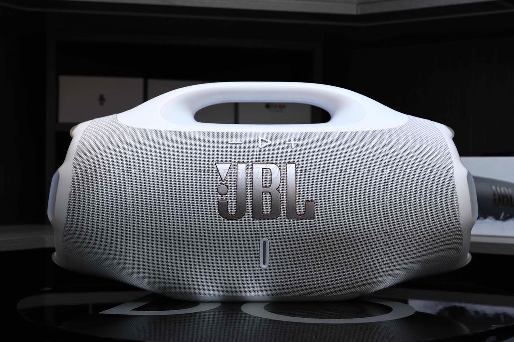 Loa Bluetooth JBL Boombox 4 Trắng Openbox. Mua bán Tivi, Âm thanh tại Huyện Trảng Bom Đồng Nai được đăng bởi Vinh Báo Đồng Nai hình 1