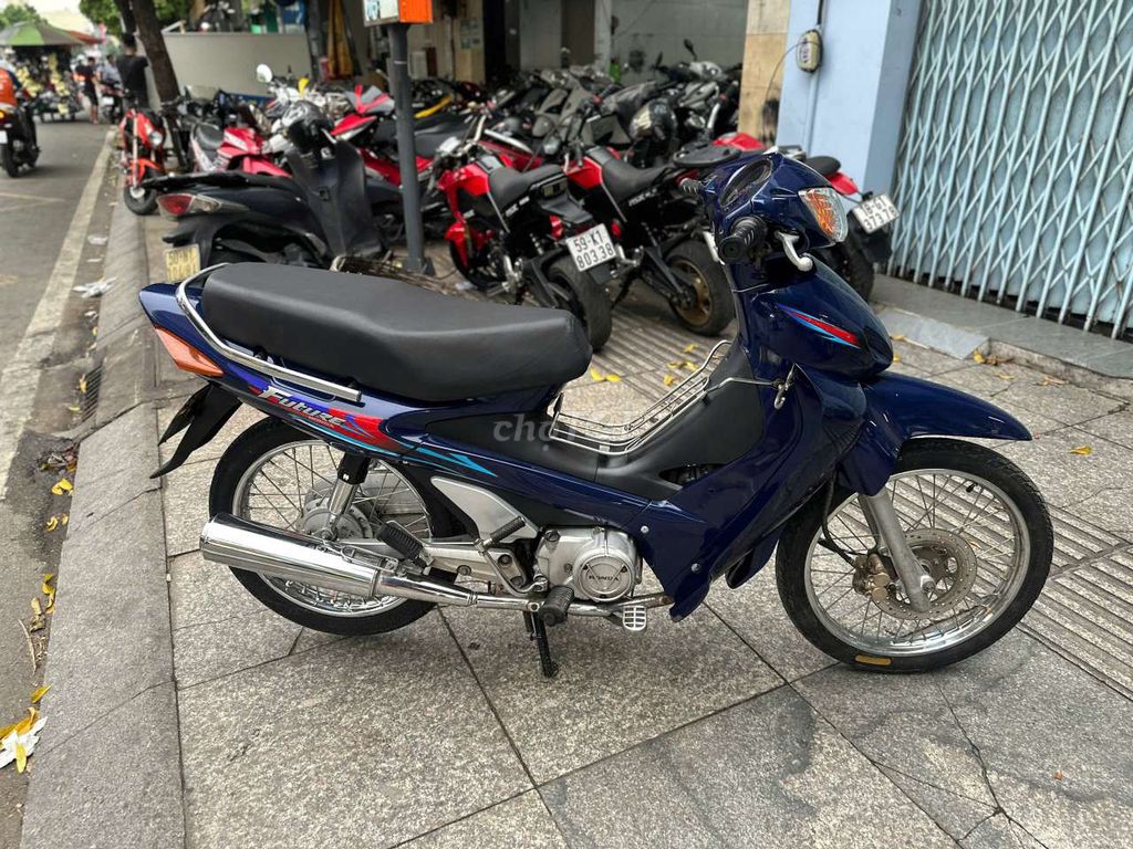 Honda future 2002 mới 90% biển số thành phố. Mua bán Xe máy tại Quận Tân Phú Tp Hồ Chí Minh được đăng bởi Tuanduy hình 5