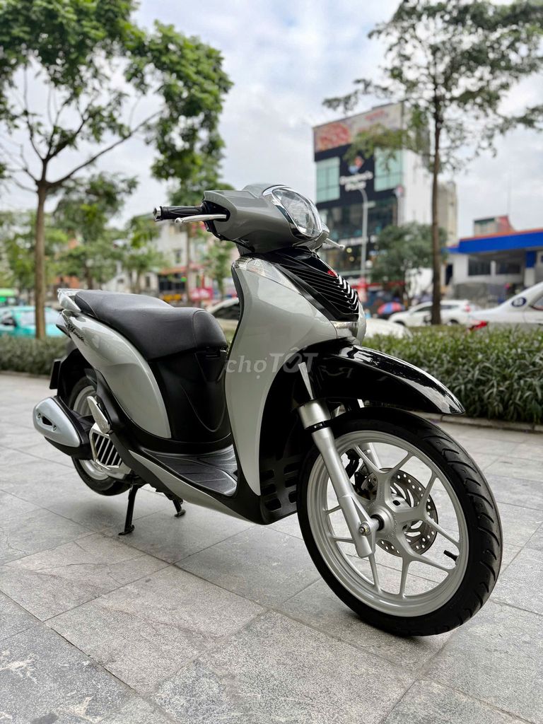 Shmode 2017 khoá điện SMK. Mua bán Xe máy tại Quận Hoàng Mai Hà Nội được đăng bởi Trường Giang Phạm hình 5