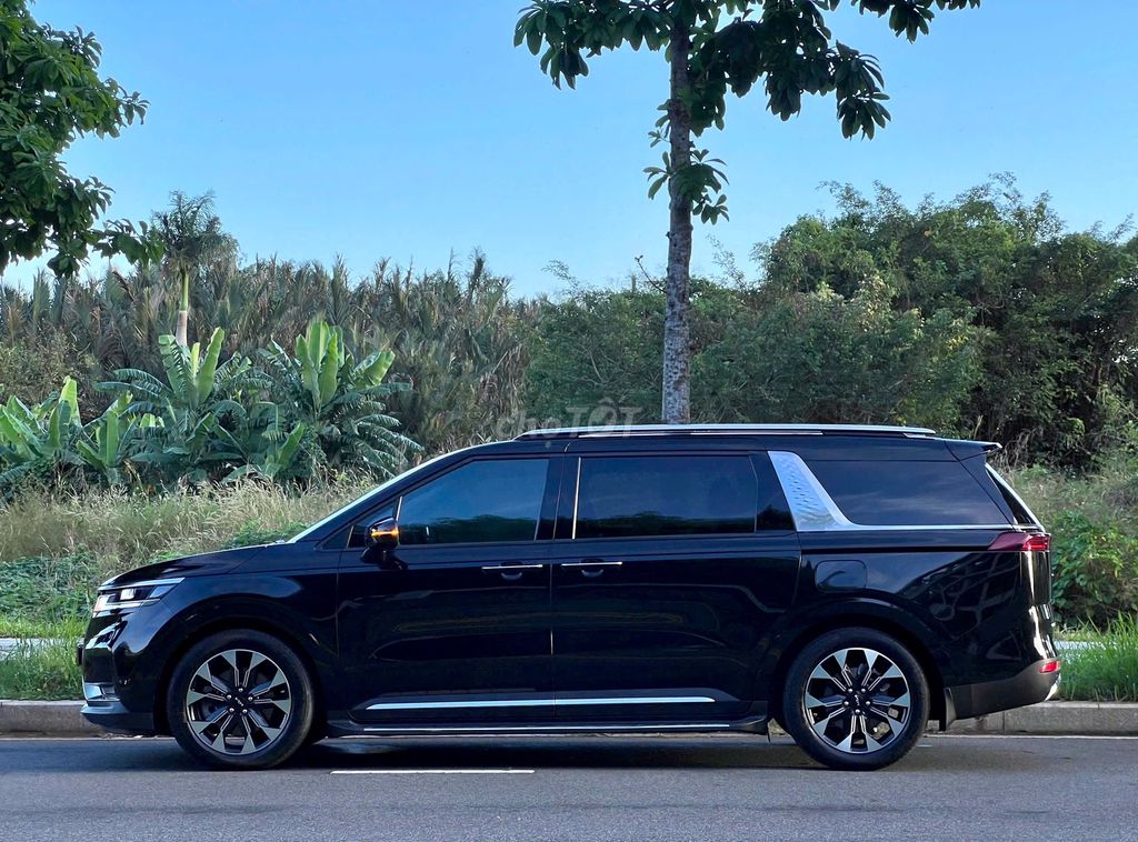 Kia Carnival 2023 Premium 2.2D 7S - 50000 km. Mua bán Ô tô tại Quận 11 Tp Hồ Chí Minh được đăng bởi Kim Ngân Xe Lướt hình 5