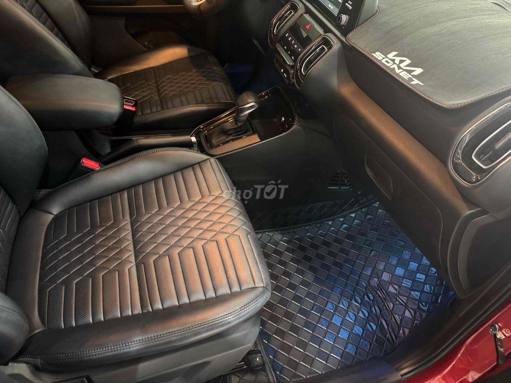 Kia Sonet 2024 1.5 Luxury	 - 15000 km. Mua bán Ô tô tại Thị xã Từ Sơn Bắc Ninh được đăng bởi minh hương hình 10