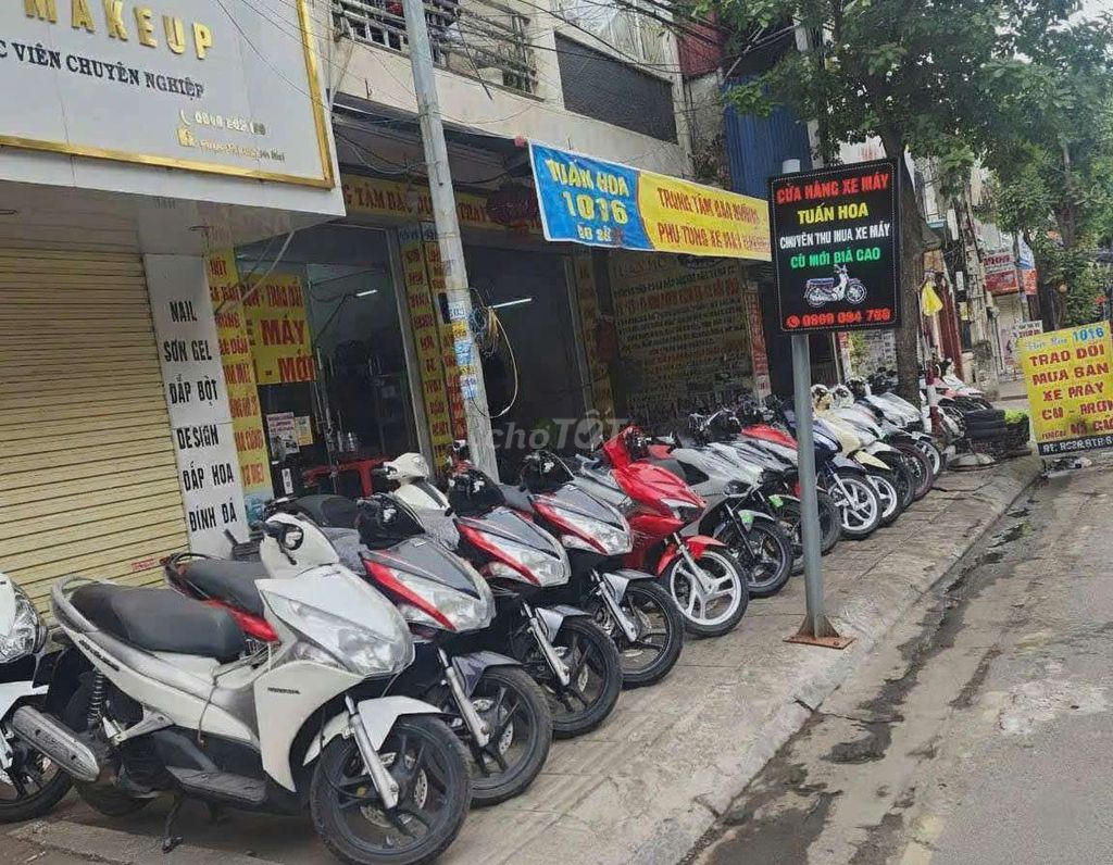 Cần thành lý gấp 1 số xe tay ga máy zin đét. Mua bán Xe máy tại Quận Kiến An Hải Phòng được đăng bởi Hà Minh Tuấn hình 3