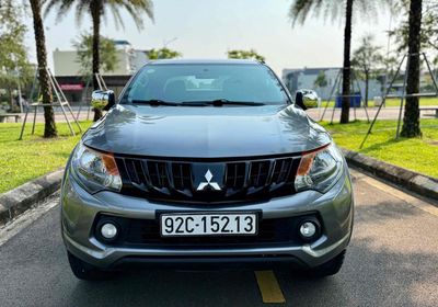 Mitsubishi Triton 2019 Xám