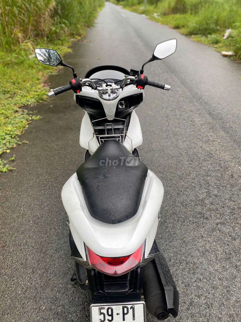 Honda PCX 125 nhập thái hàng 3 cục. Mua bán Xe máy tại Quận Ninh Kiều Cần Thơ được đăng bởi  Quyên hình 5