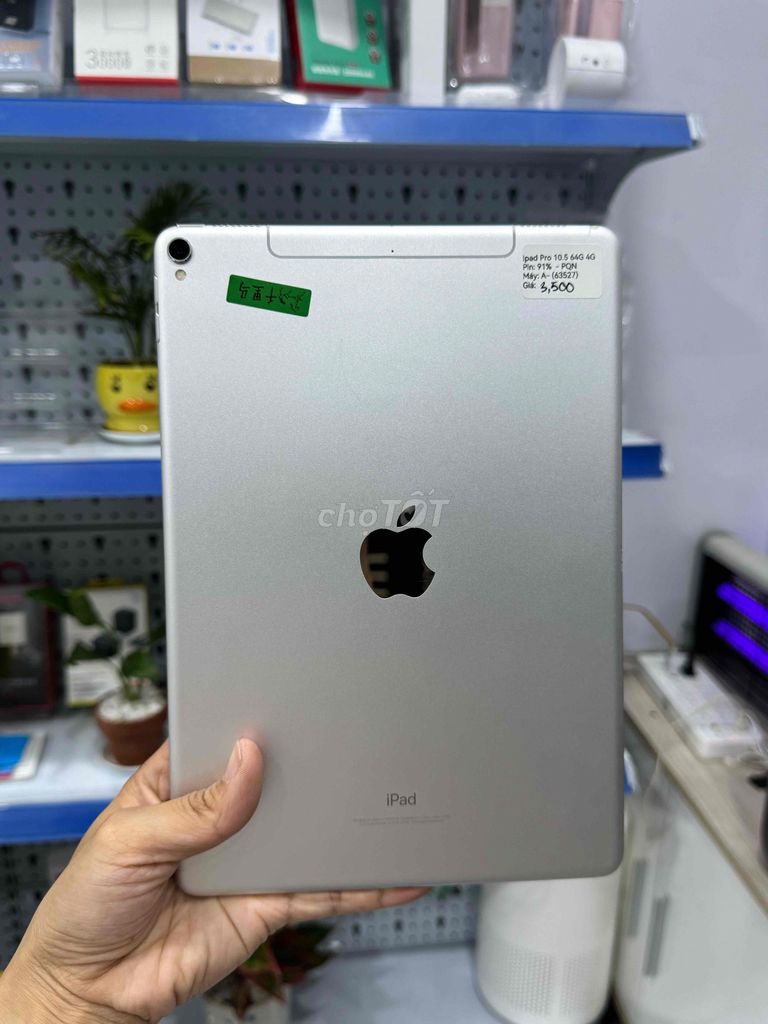 ipad Pro 10.5 inch 64G 4G Trắng P91 Zin Đẹp 99. Mua bán Máy tính bảng tại Huyện Hóc Môn Tp Hồ Chí Minh được đăng bởi Nguyễn Thu hình 1