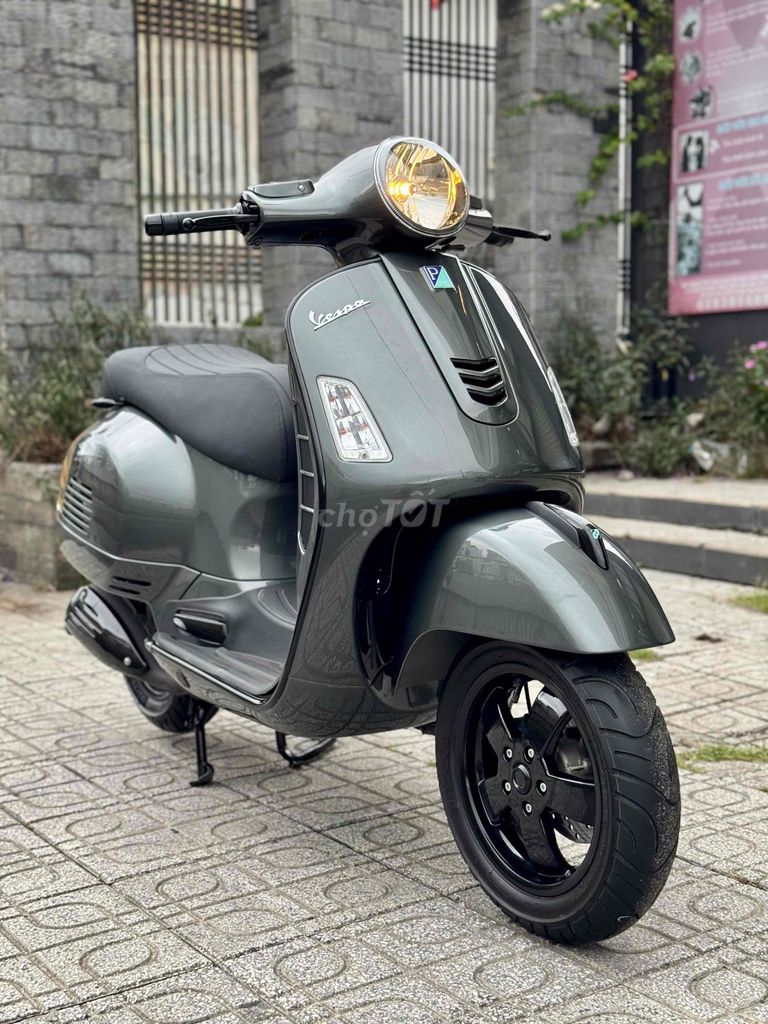 GTS Super 125 3Vie Серый 06/2015