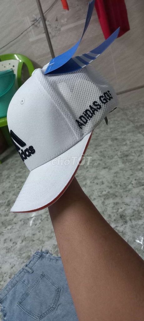 Non adidas trắng