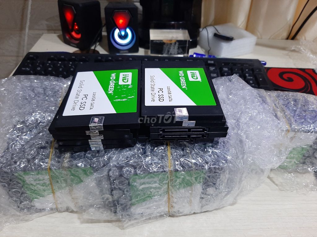 SSD 120GB HÀNG WD BÓC MÁY ĐẸP SK TRÊN 90 BH 1THÁNG