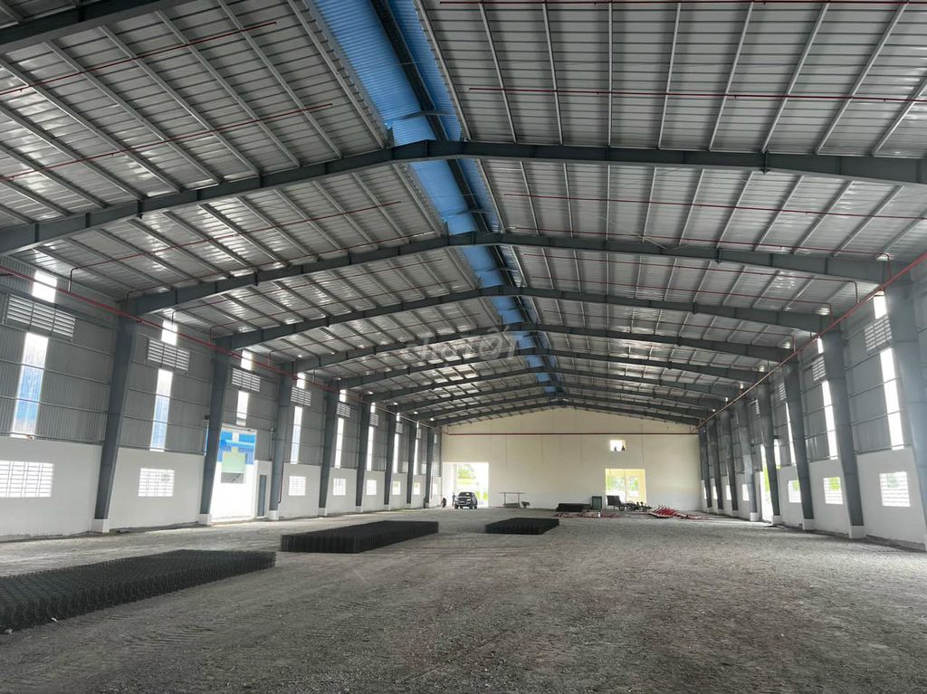 Cho thuê kho xưởng 3500m2 KCN Vĩnh Lộc 2, Bến Lức, Long An