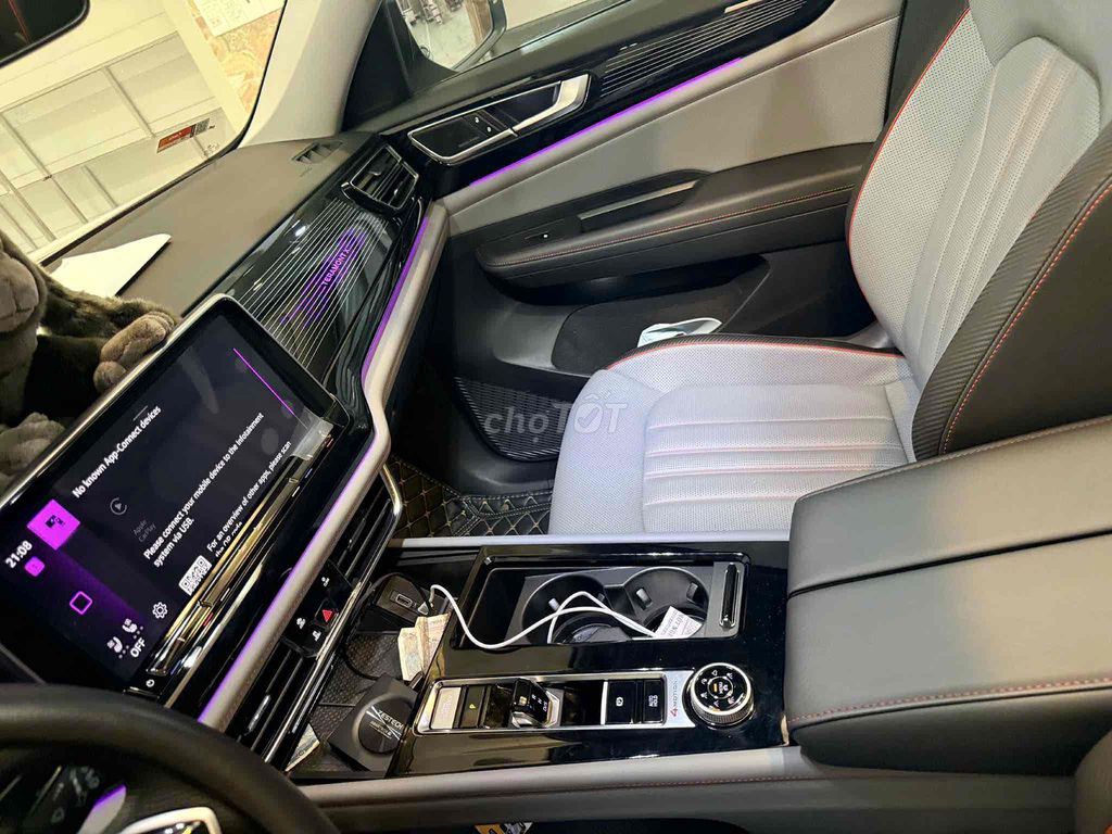 Cần bán xe VOLKSWAGEN nhà đi 11000 km như mới. Mua bán Ô tô tại Quận Bình Tân Tp Hồ Chí Minh được đăng bởi Huyền hình 3