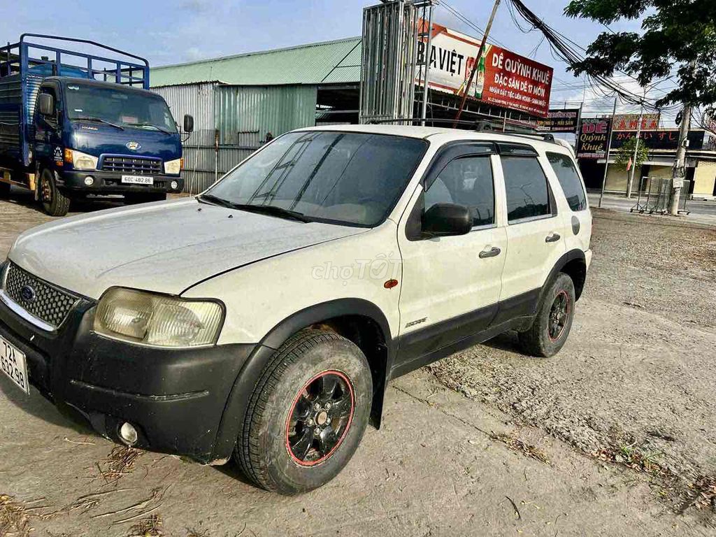 Ford Escape Trắng 5 chỗ Số sàn. Mua bán Ô tô tại Huyện Cẩm Mỹ Đồng Nai được đăng bởi Nguyễn Thanh Quốc Bảo hình 2