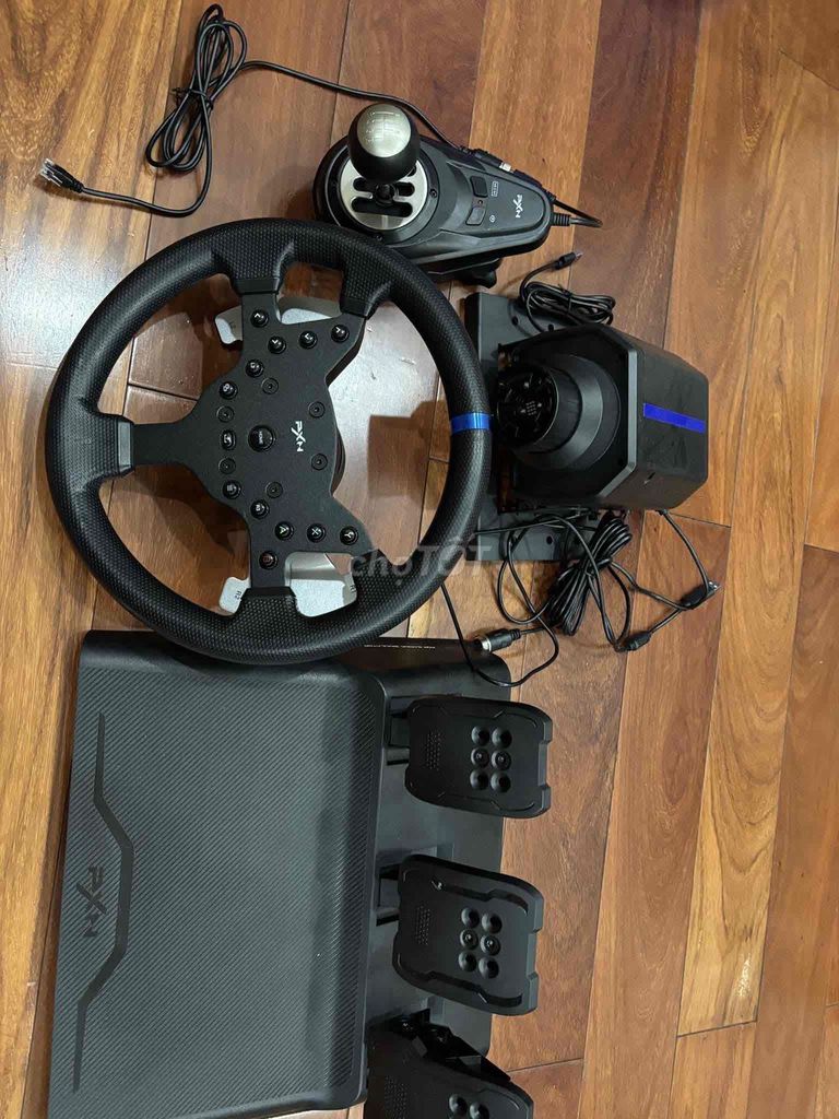 Vô lăng chơi game PXN V99 Đen. Mua bán Thiết bị chơi game tại Quận 7 Tp Hồ Chí Minh được đăng bởi Kiet Phan hình 1