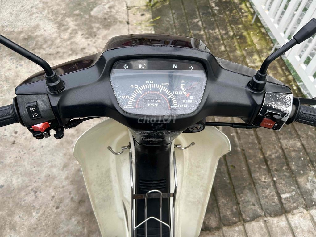 Honda Dream lùn nhập Thái chính chủ. Mua bán Xe máy tại Thành phố Mỹ Tho Tiền Giang được đăng bởi Trân Phong hình 4