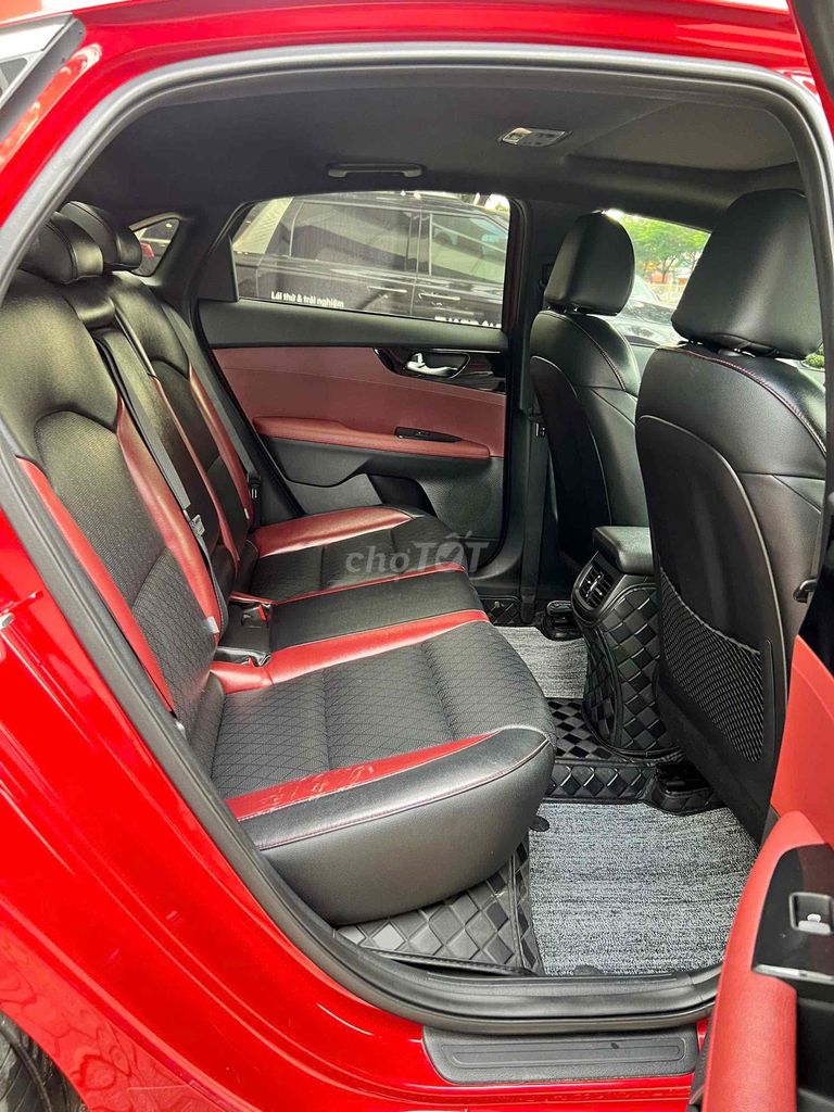 Bán xe lên đời cần nhượng lại chiếc xe Cerato. Mua bán Ô tô tại Huyện Thanh Trì Hà Nội được đăng bởi  Trọng Hiển  hình 5