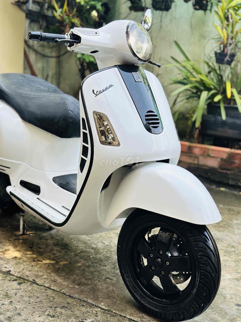 VESPA GTS 125CC NHẬP Ý NGUYÊN CON BSTP. Mua bán Xe máy tại Quận 12 Tp Hồ Chí Minh được đăng bởi Ta Thanh Thai hình 5