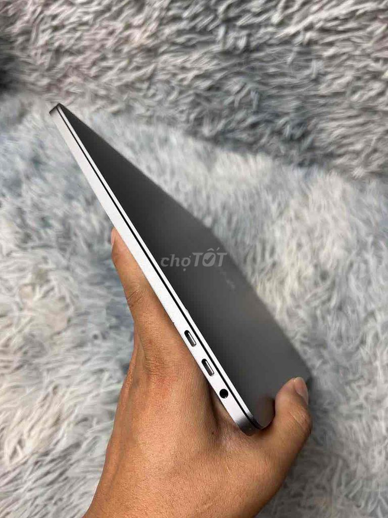 Apple Macbook Pro 2019 i5 8GB/512GB Xám. Mua bán Laptop tại Quận Gò Vấp Tp Hồ Chí Minh được đăng bởi Fox Hack (Nguyễn Quốc Tính) hình 1