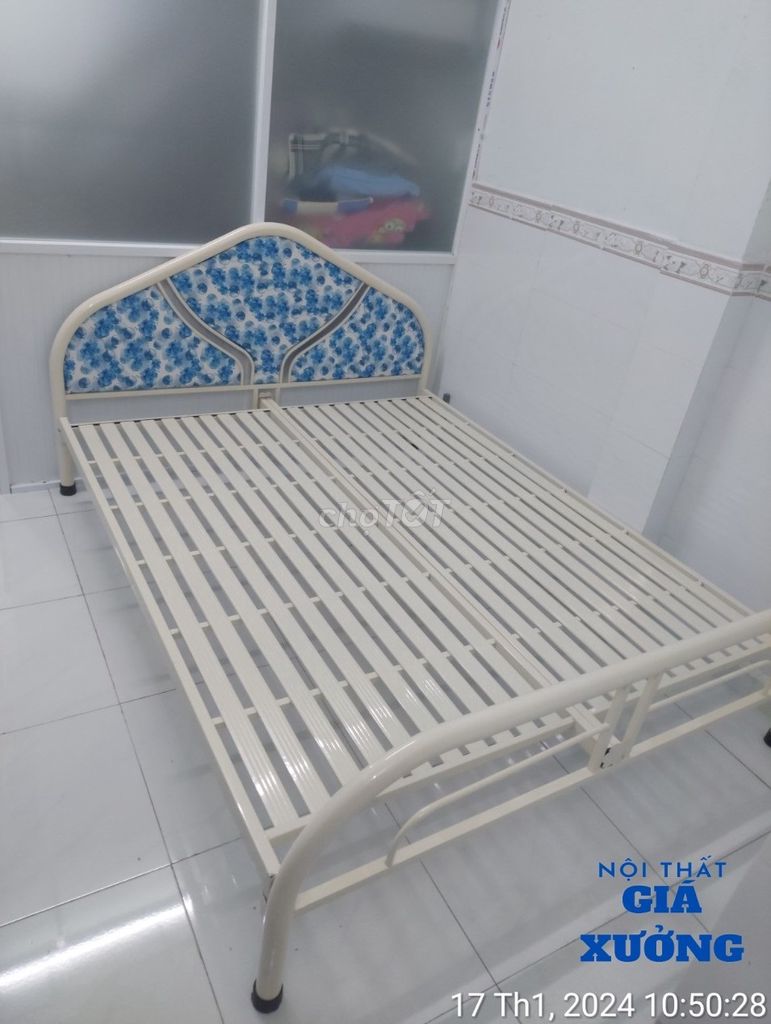 Giường ngủ sắt giao giá rẻ miễn phí ship. Mua bán Giường, chăn ga gối nệm tại Quận 5 Tp Hồ Chí Minh được đăng bởi Nội Thất Giá Xưởng  hình 1
