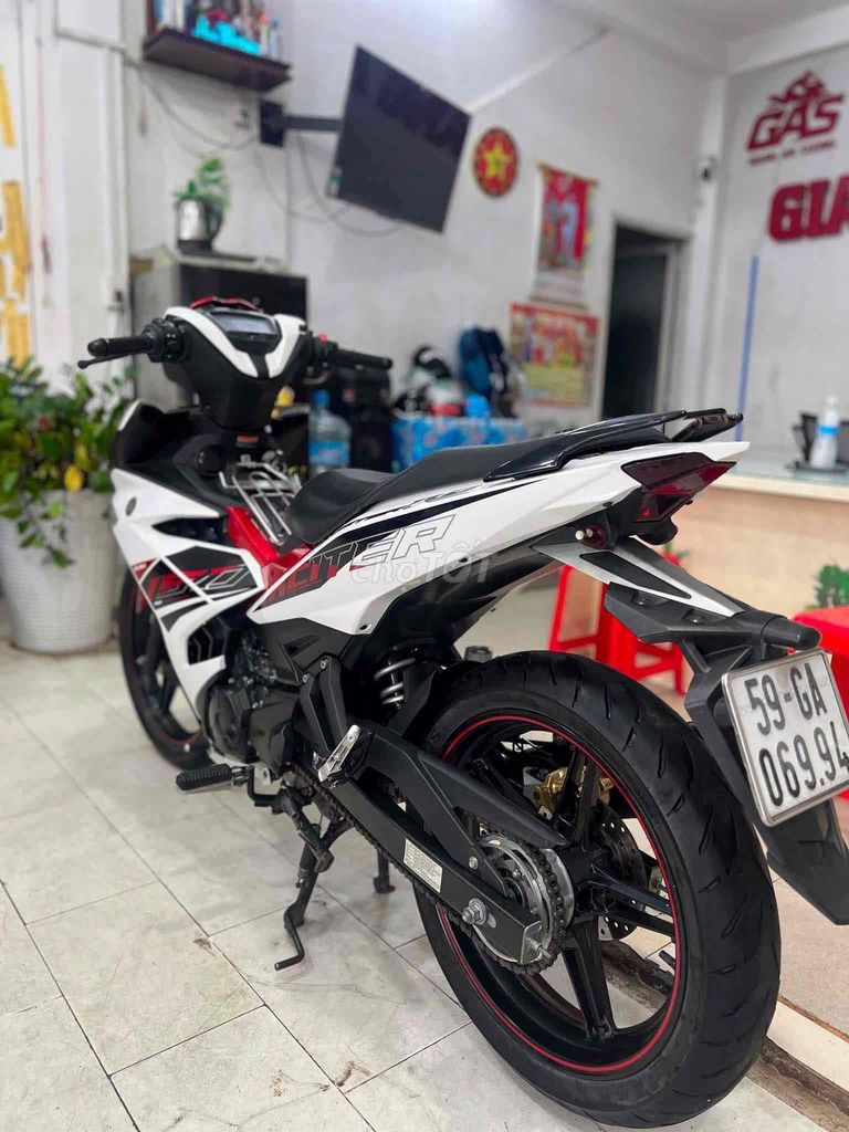 Yamaha Exciter 150 2019 белый с красным