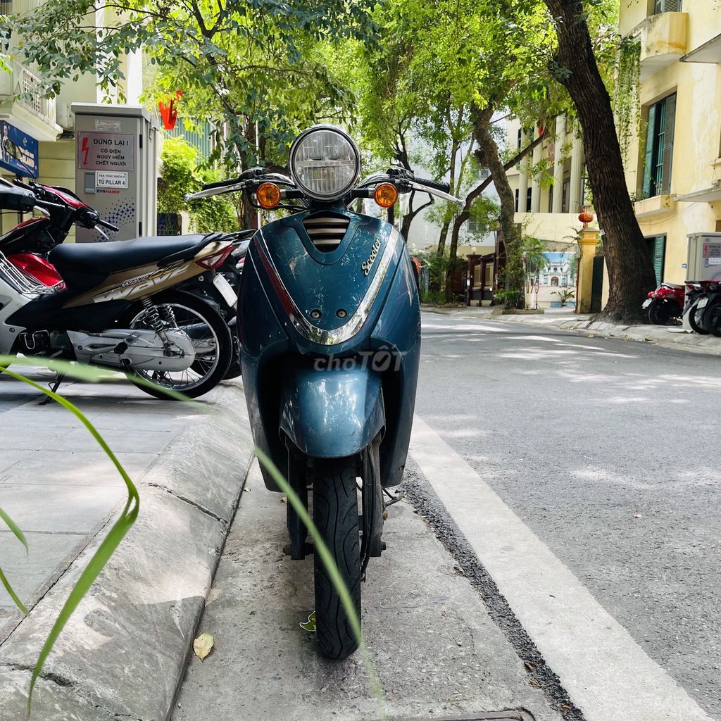 Hyosung Scooter HSV1 2022 50cc, biển HN, zin đẹp..