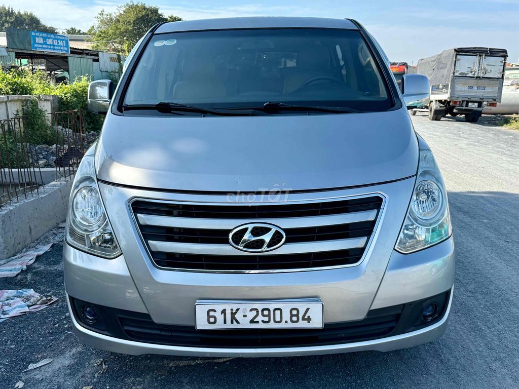 Hyundai Starex 2015 9c mẫu mới 2016. Mua bán Ô tô tại Quận Gò Vấp Tp Hồ Chí Minh được đăng bởi Bình An Ôtô  hình 2