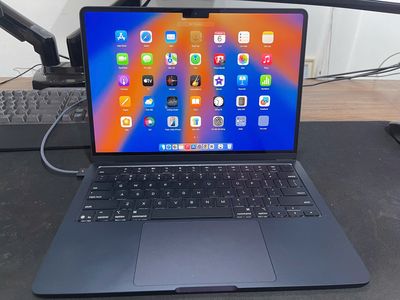 Bán macbook air m4 new fullbox chính hãng 16/512gb. Mua bán Laptop tại Huyện Quốc Oai Hà Nội được đăng bởi Thành