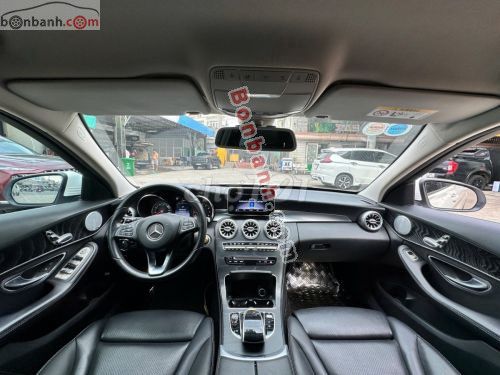 Mercedes Benz C class C200 2018. Mua bán Ô tô tại Quận Đống Đa Hà Nội được đăng bởi Hưng hình 3