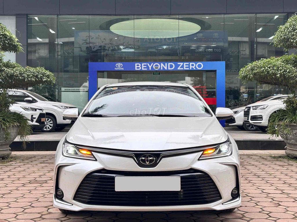 Toyota Hà Đông bán Altis 2022 1.8V - 1v6km. Mua bán Ô tô tại Quận Hà Đông Hà Nội được đăng bởi Toyota Hà Đông Tsure hình 3