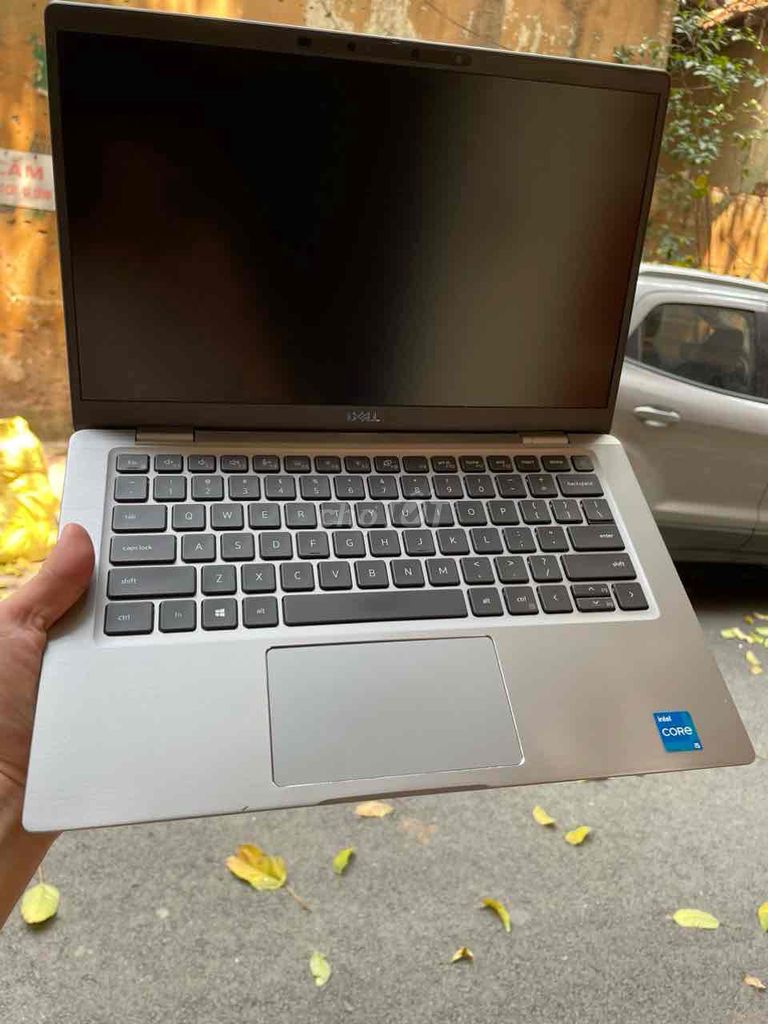 Laptop Dell Latitude 7320 nhôm bạc cao cấp i5 11th